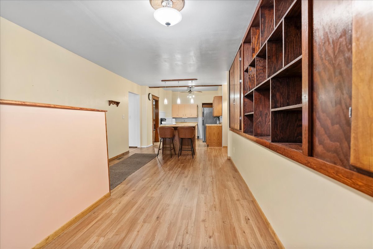 112 E Jefferson Street, Dana, IL 61321