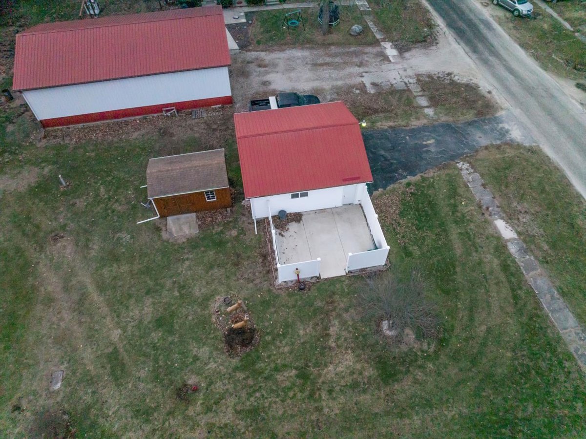 112 E Jefferson Street, Dana, IL 61321