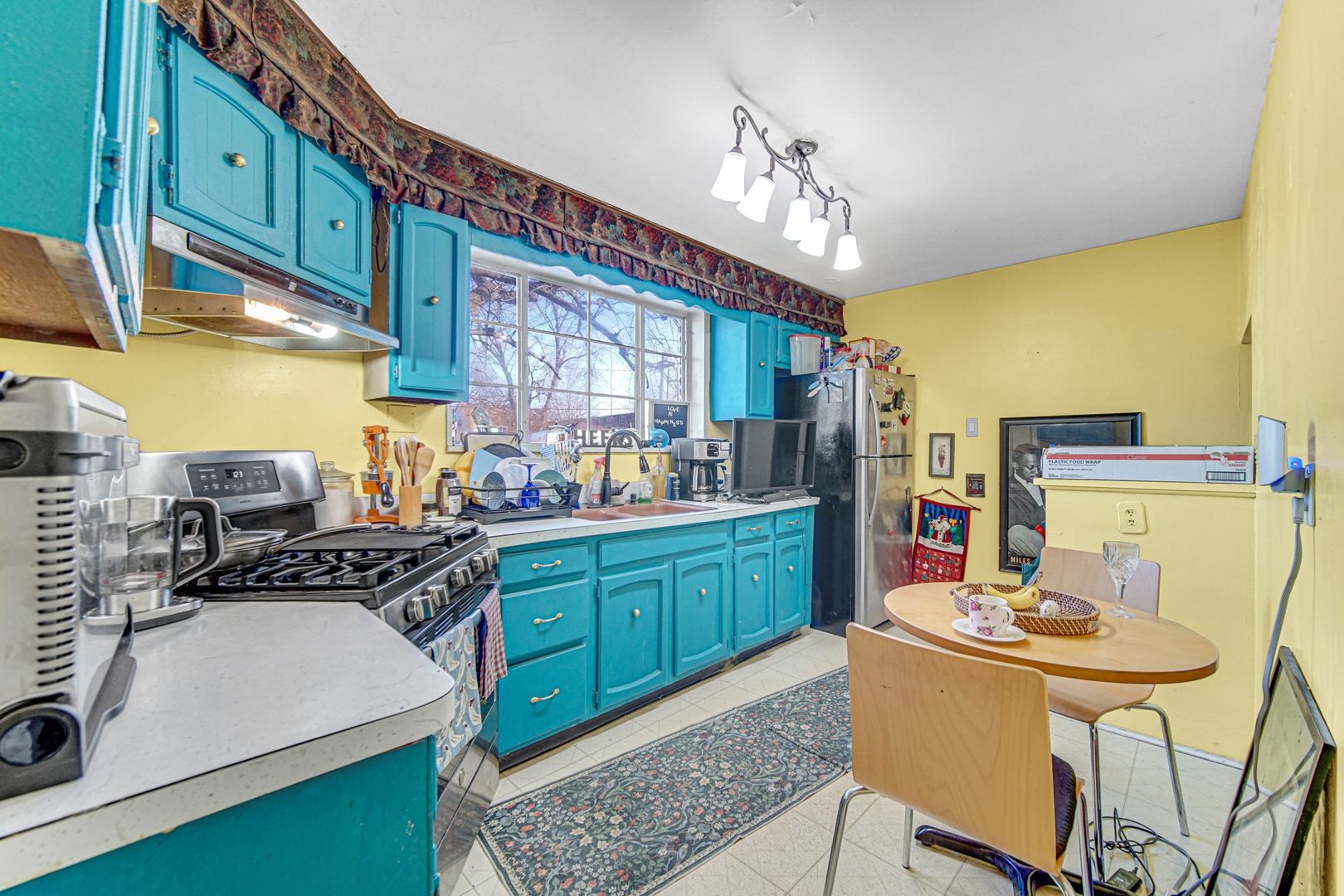 17423 Walter Street, Lansing, IL 60438