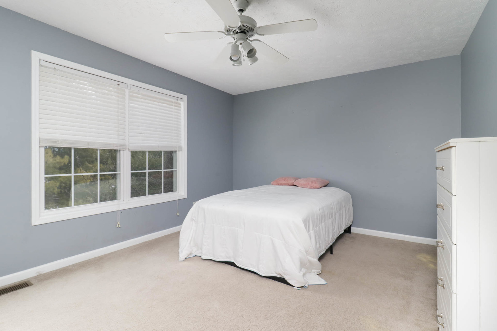 1502 Killarney Court, Normal, IL 61761