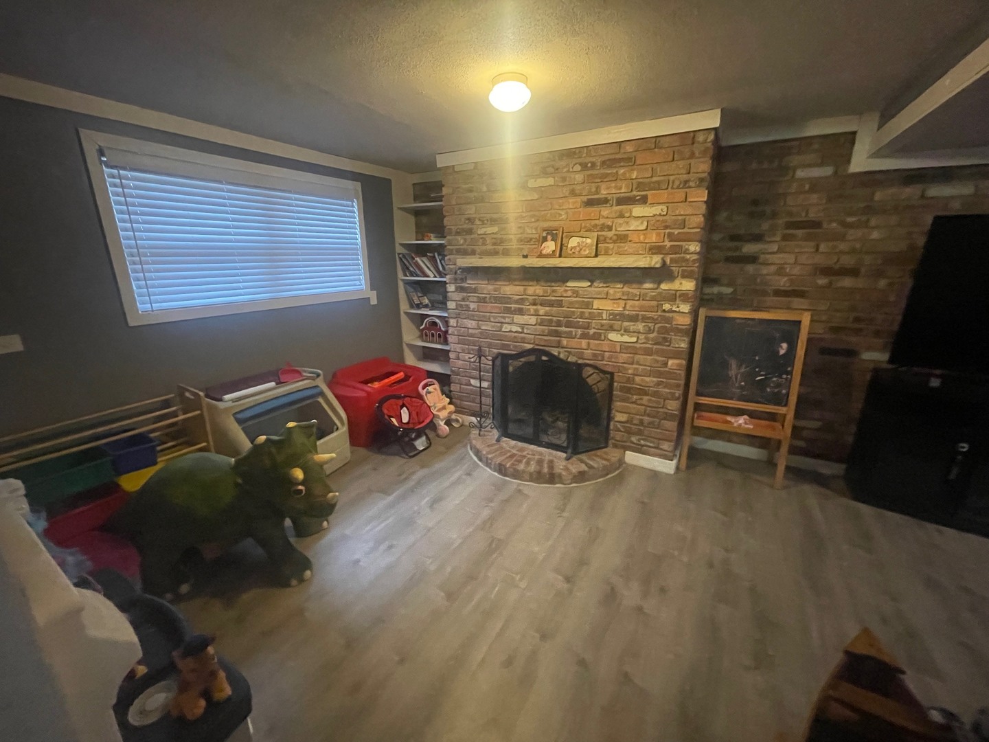 16334 Ridgeland Avenue, Tinley Park, IL 60477