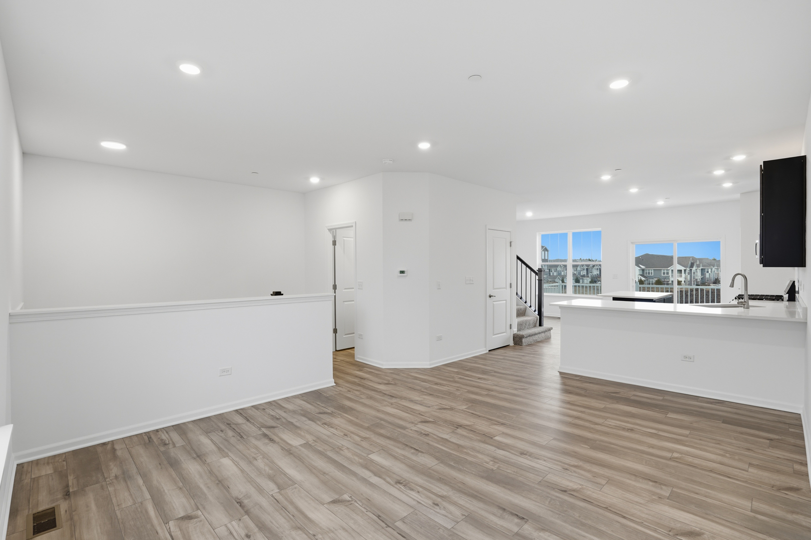 247 Settlers Place, West Dundee, IL 60118