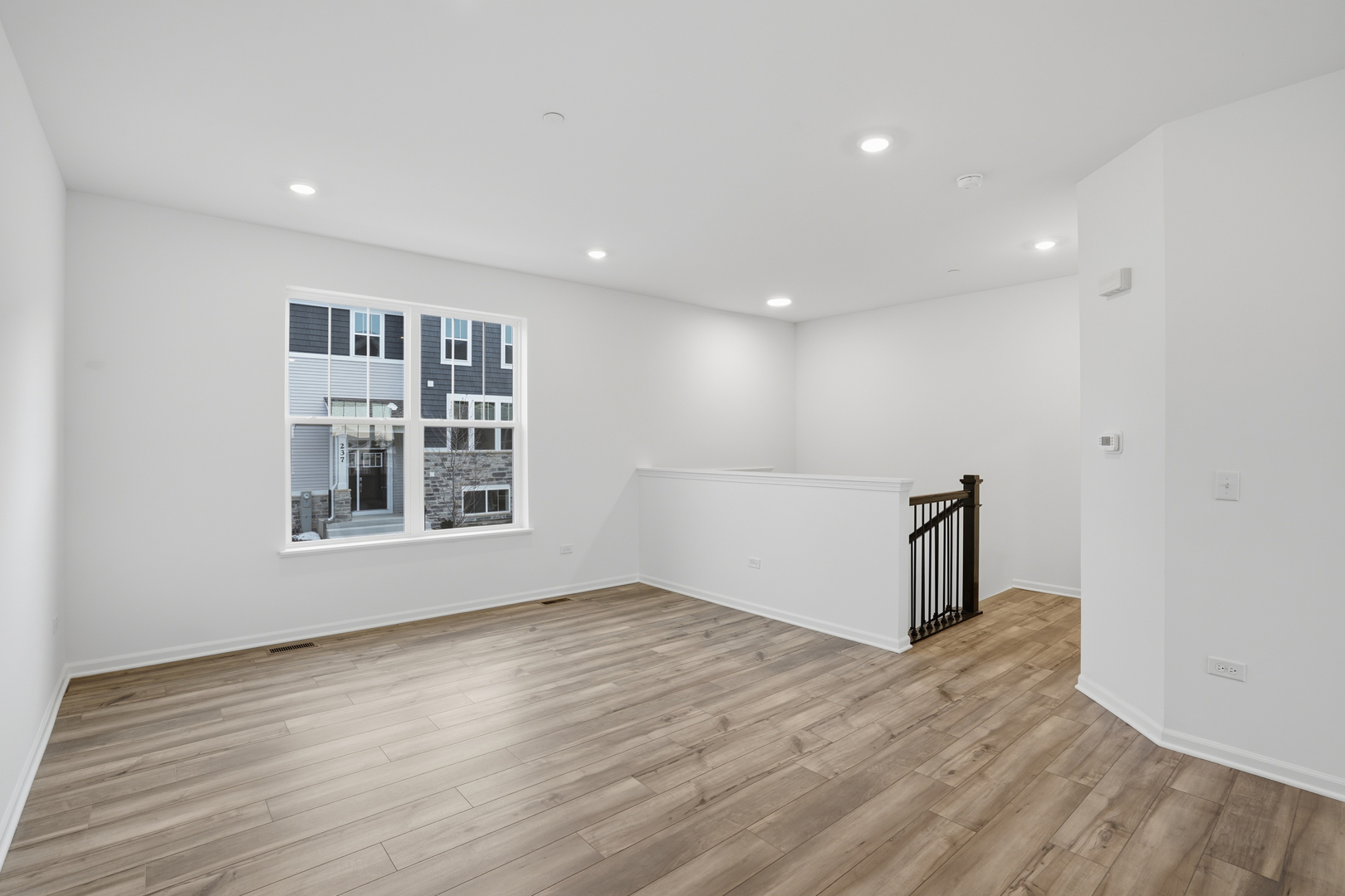 247 Settlers Place, West Dundee, IL 60118