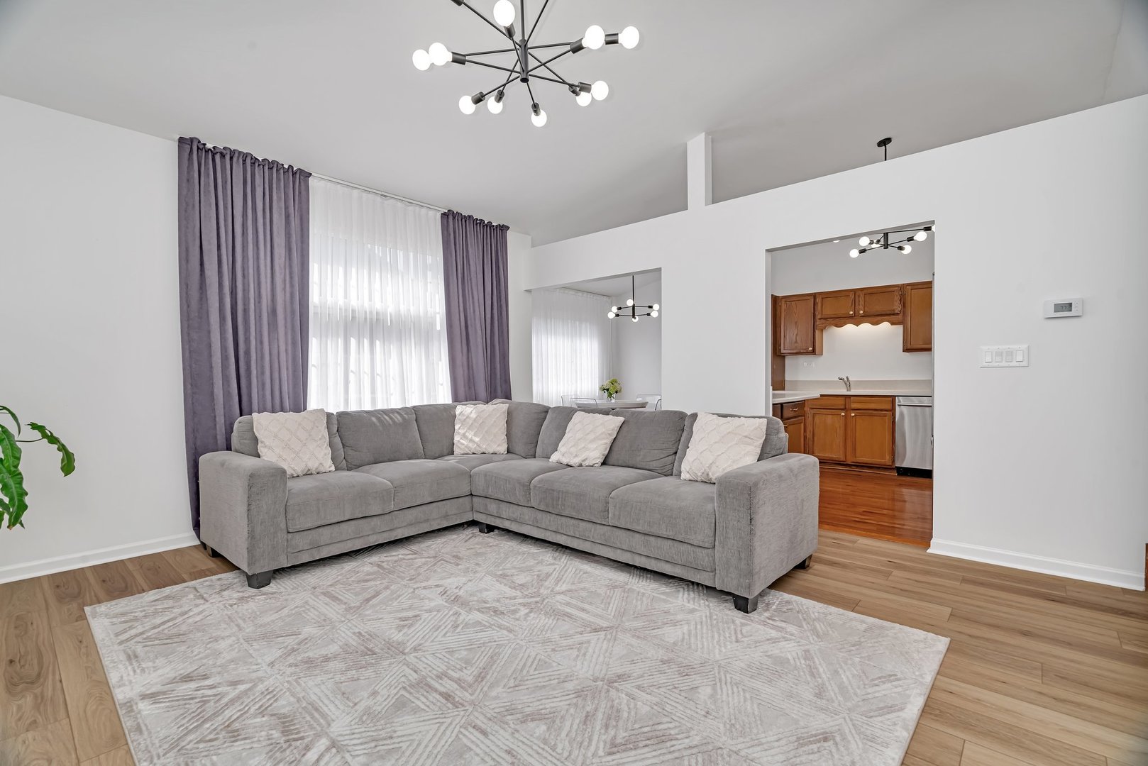 16636 Winding Creek Road, Plainfield, IL 60586