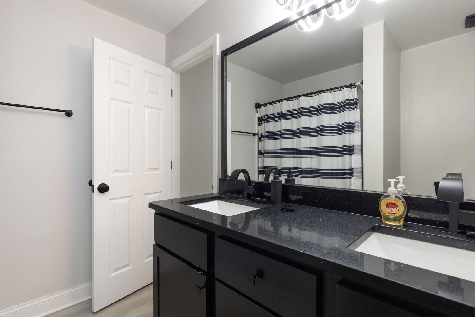 706 Keller Street, Plano, IL 60545