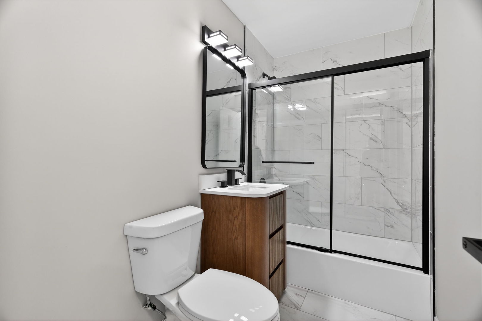 6046 N Oriole Avenue, Chicago, IL 60631