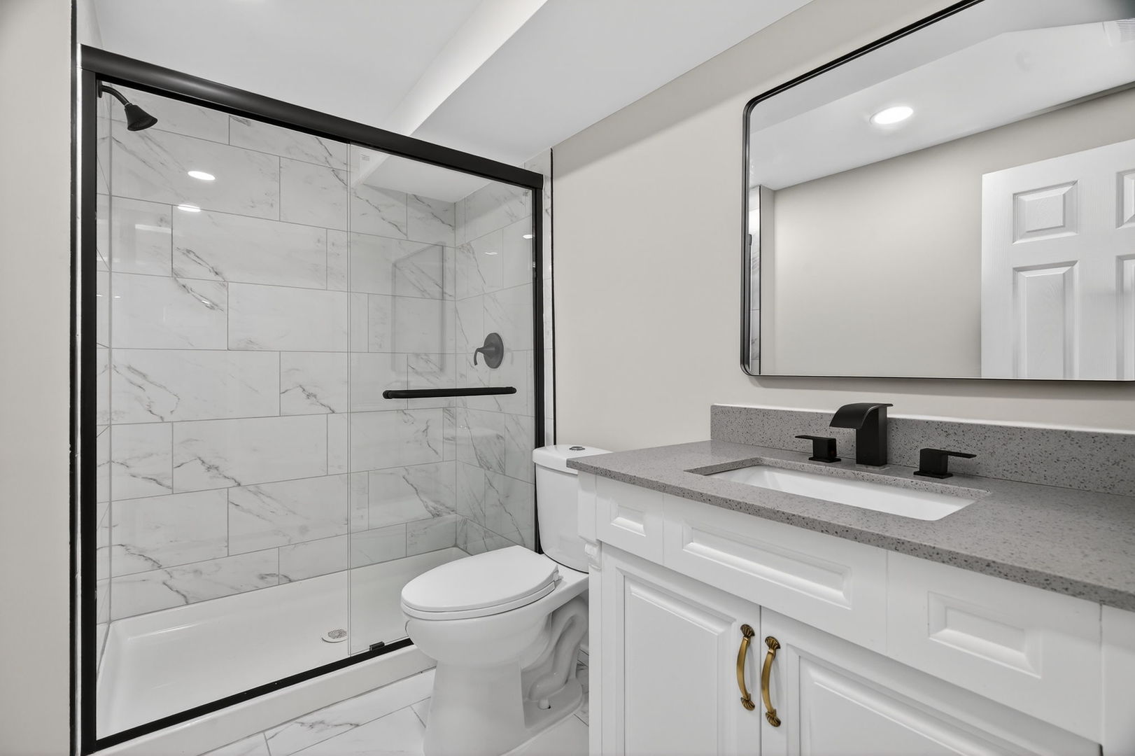 6046 N Oriole Avenue, Chicago, IL 60631