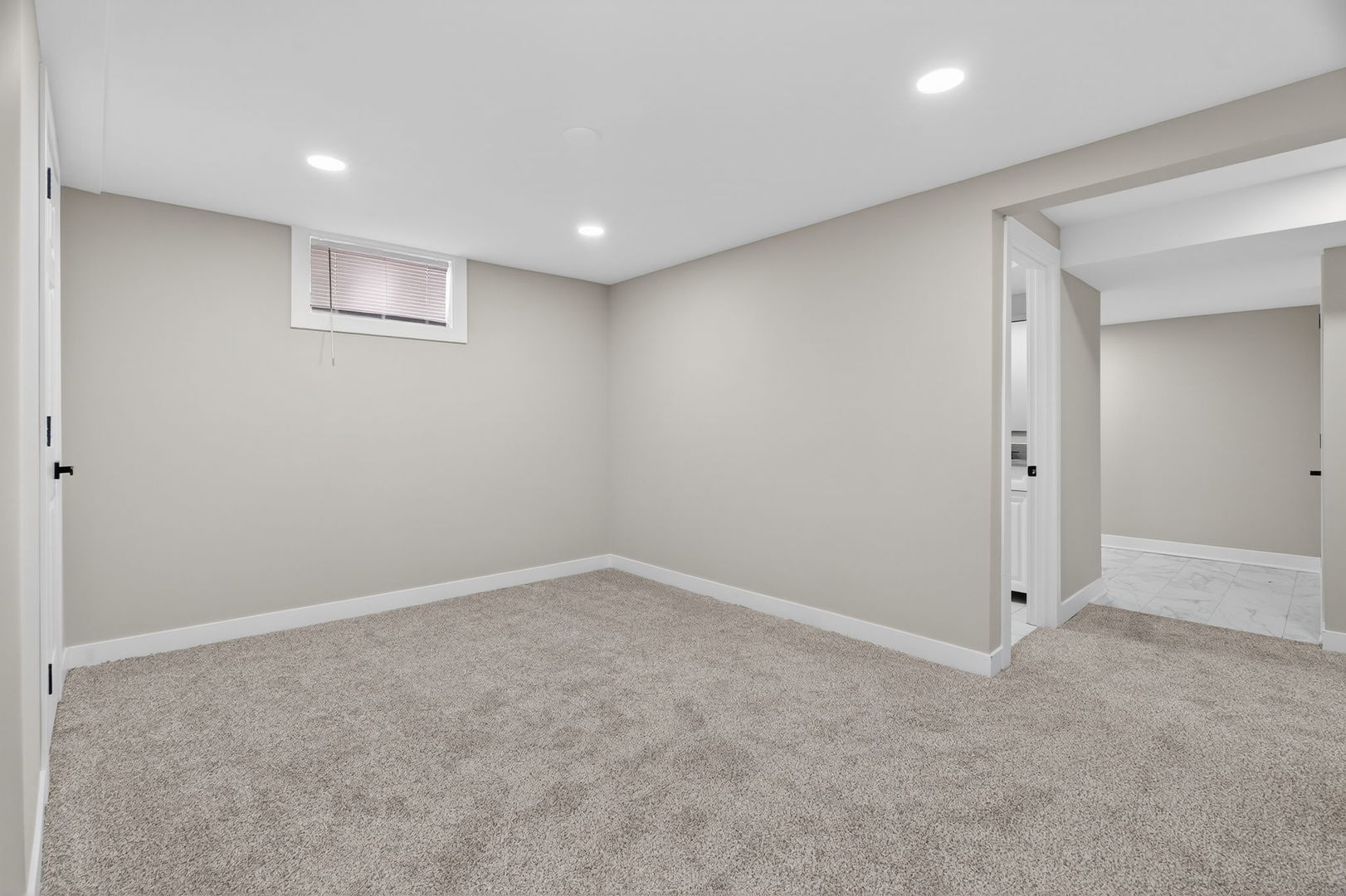 6046 N Oriole Avenue, Chicago, IL 60631