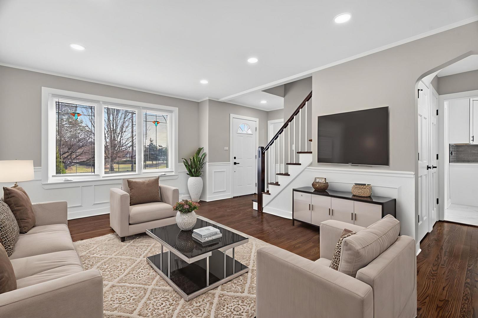 6046 N Oriole Avenue, Chicago, IL 60631