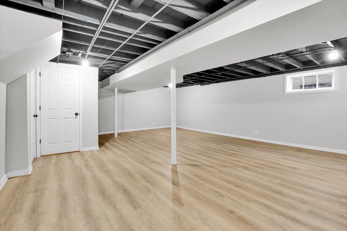 10854 S Union Avenue, Chicago, IL 60628