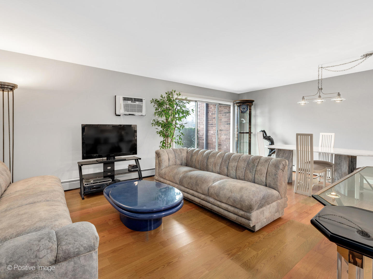 4129 Saratoga Avenue #106, Downers Grove, IL 60515