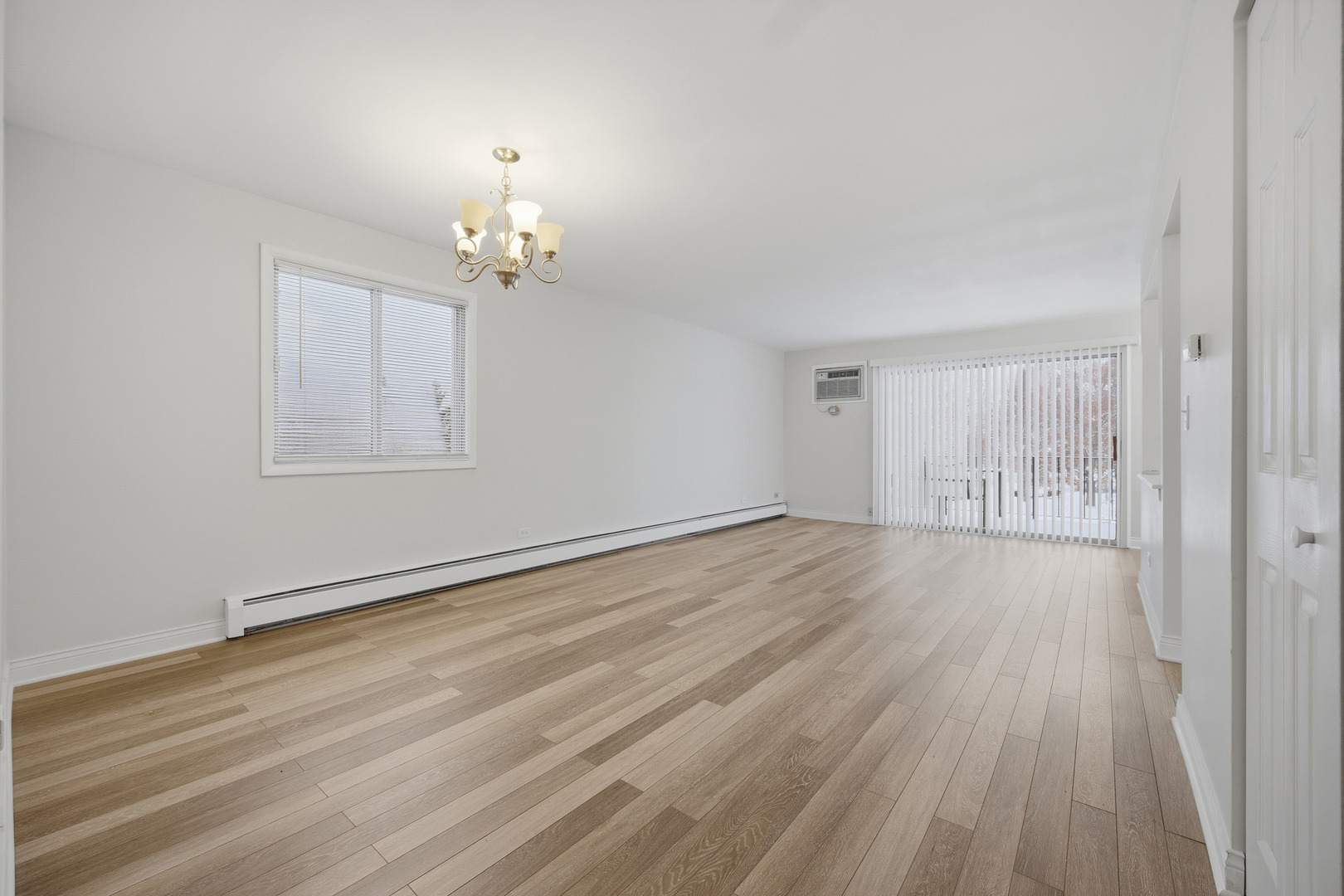 2556 Waterbury Drive #1905, Woodridge, IL 60517