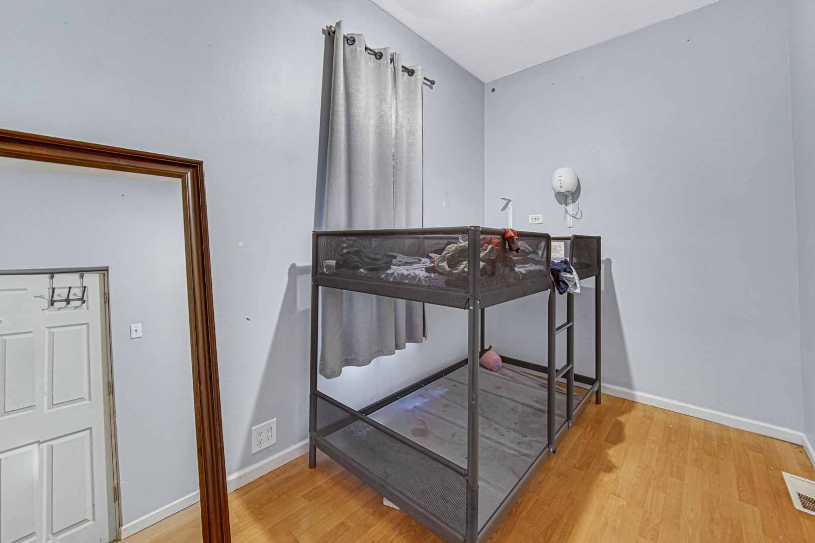 2419 S Albany Avenue, Chicago, IL 60623