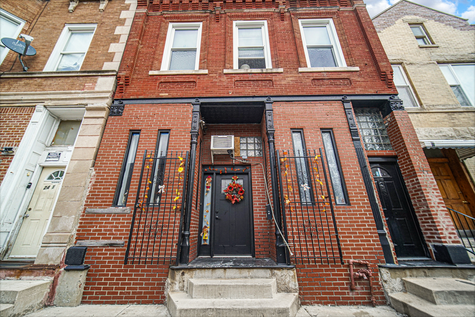2419 S Albany Avenue, Chicago, IL 60623