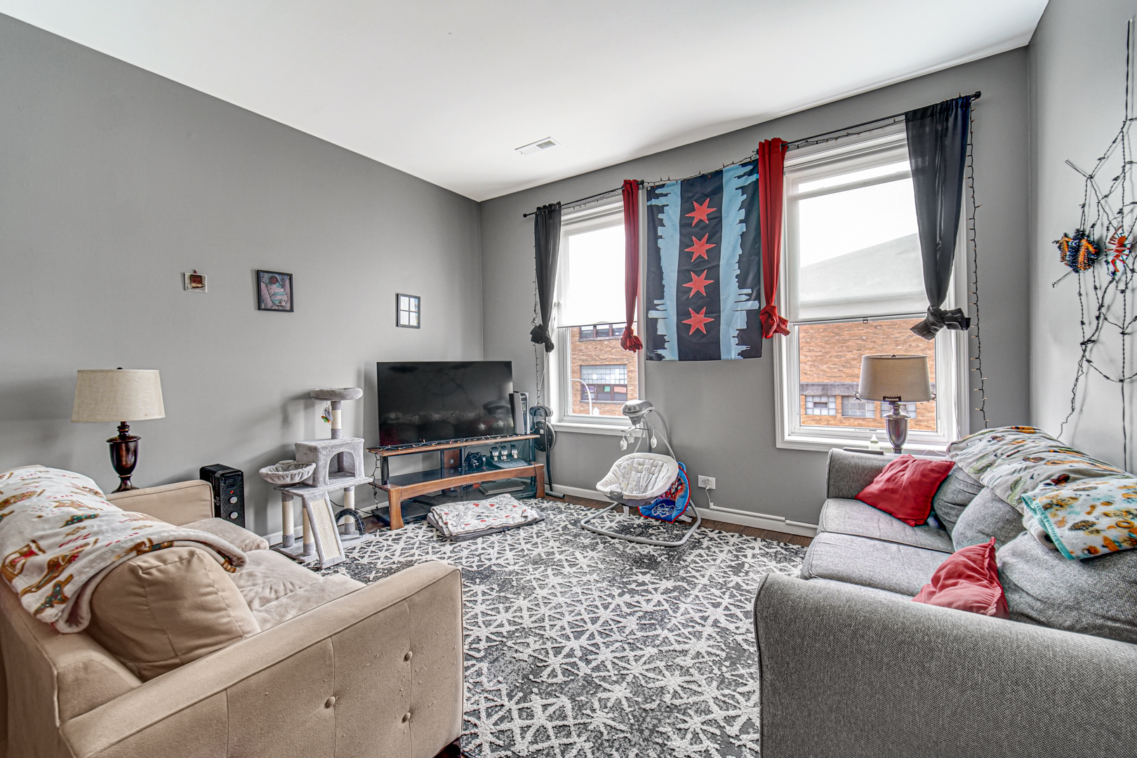 2419 S Albany Avenue, Chicago, IL 60623