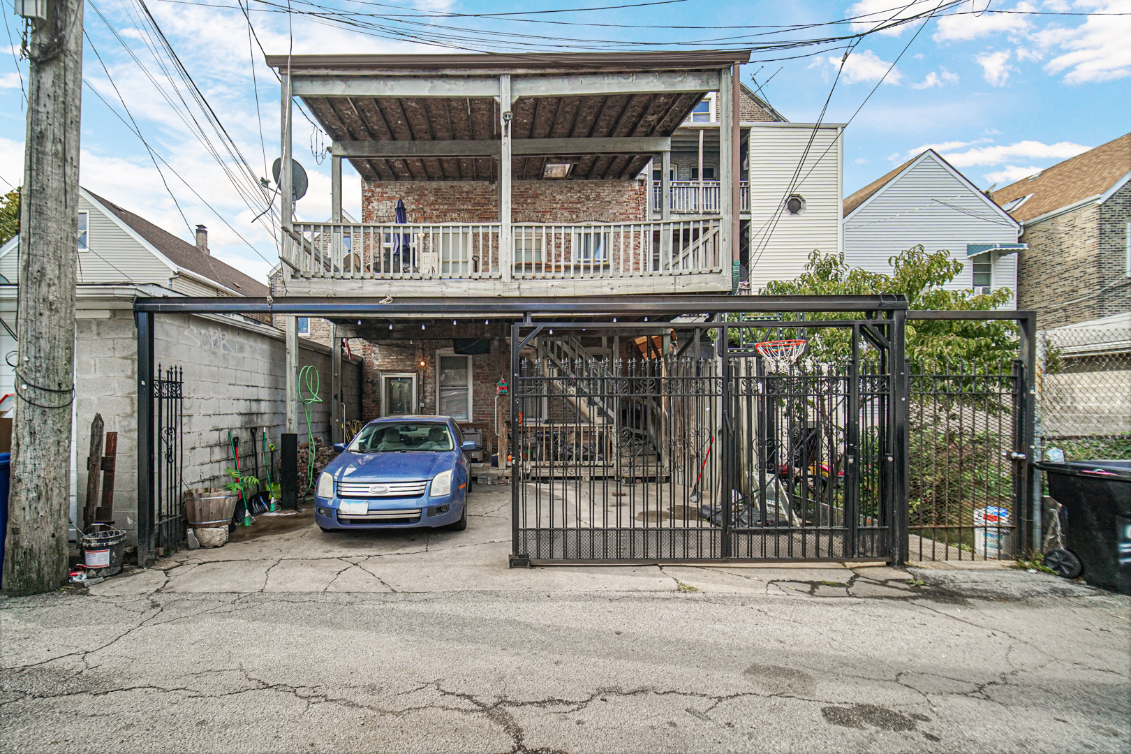 2419 S Albany Avenue, Chicago, IL 60623