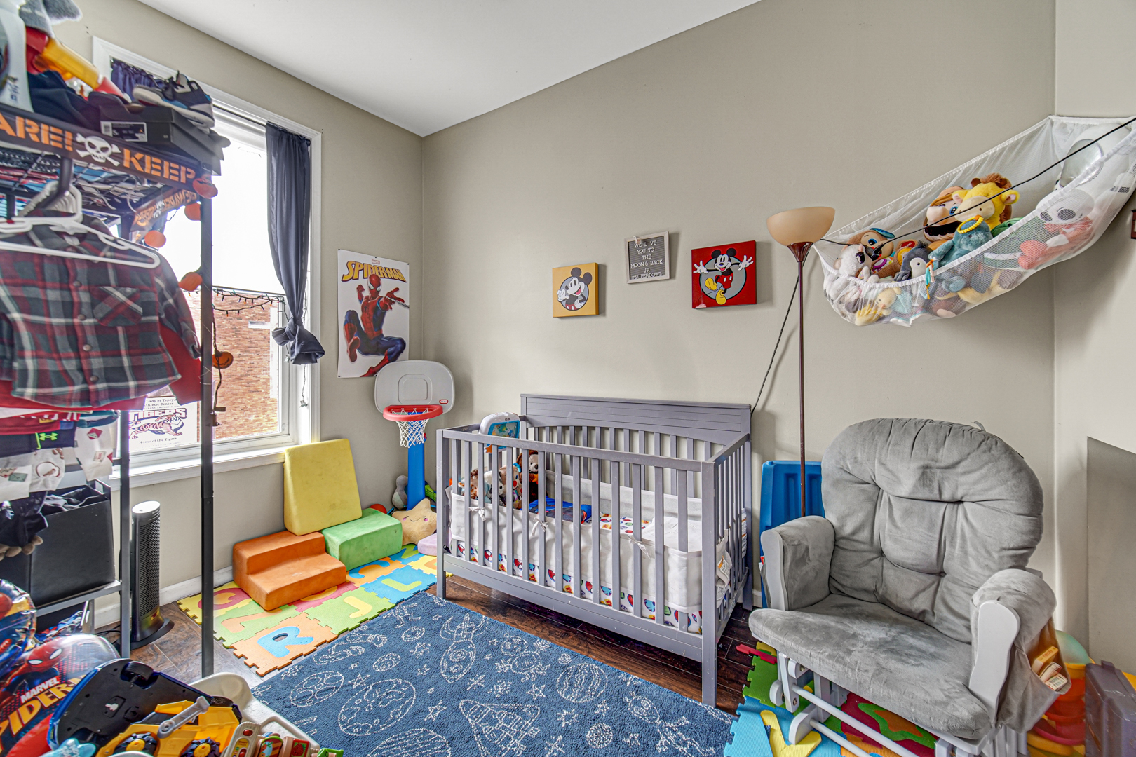 2419 S Albany Avenue, Chicago, IL 60623