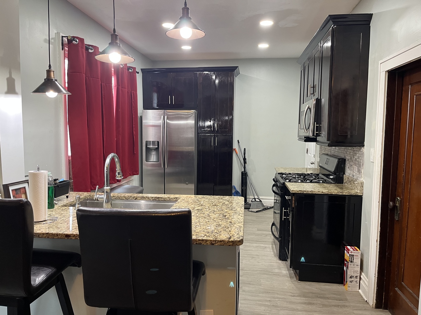 North Chicago, IL 60064