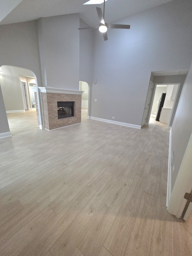 Naperville, IL 60564