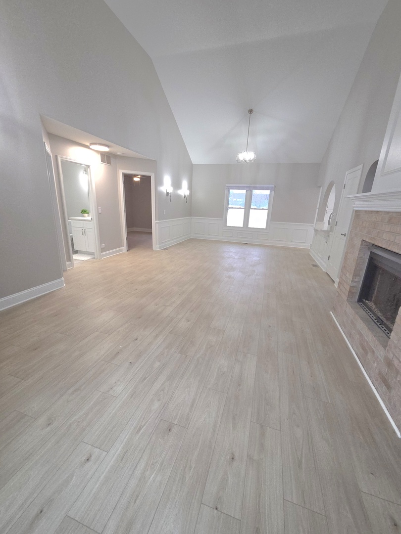 Naperville, IL 60564