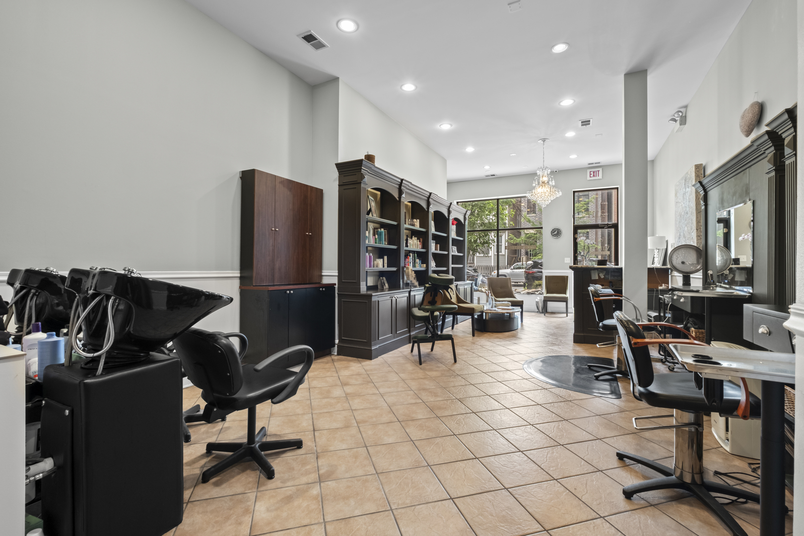 2117 W Belmont Avenue #STE1, Chicago, IL 60618