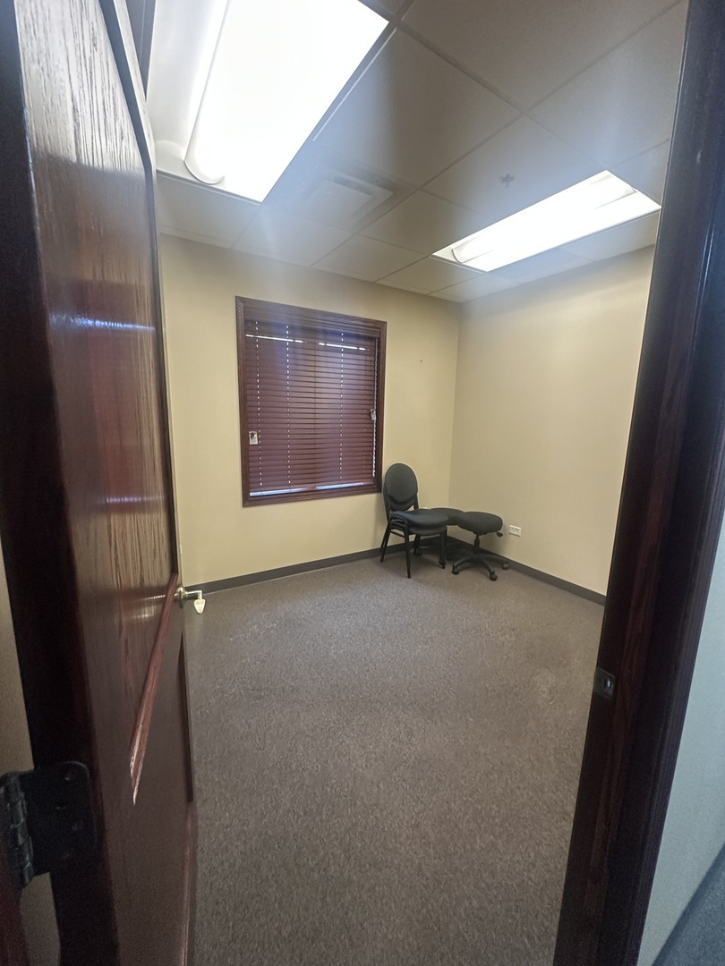 3845 MCCOY Drive #103-105, Aurora, IL 60504