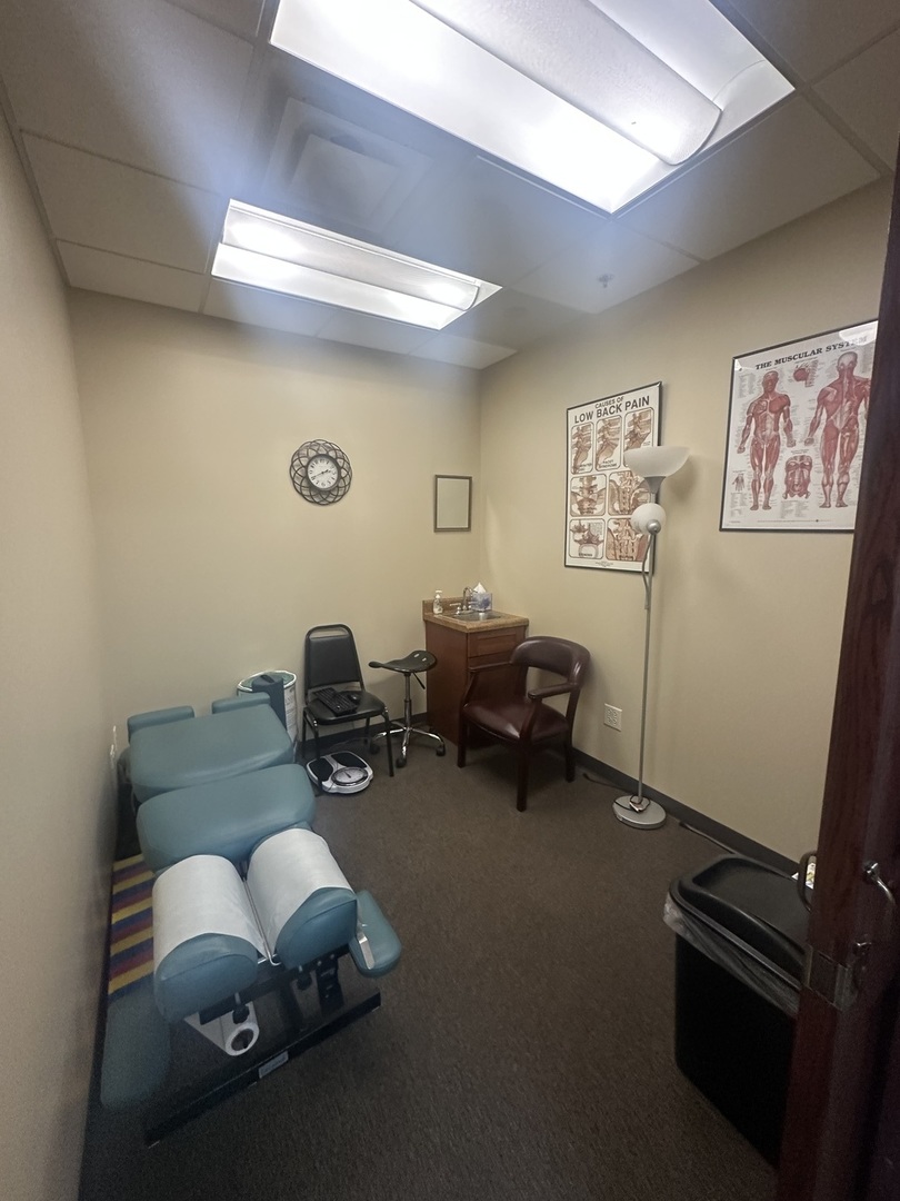 3845 MCCOY Drive #103-105, Aurora, IL 60504