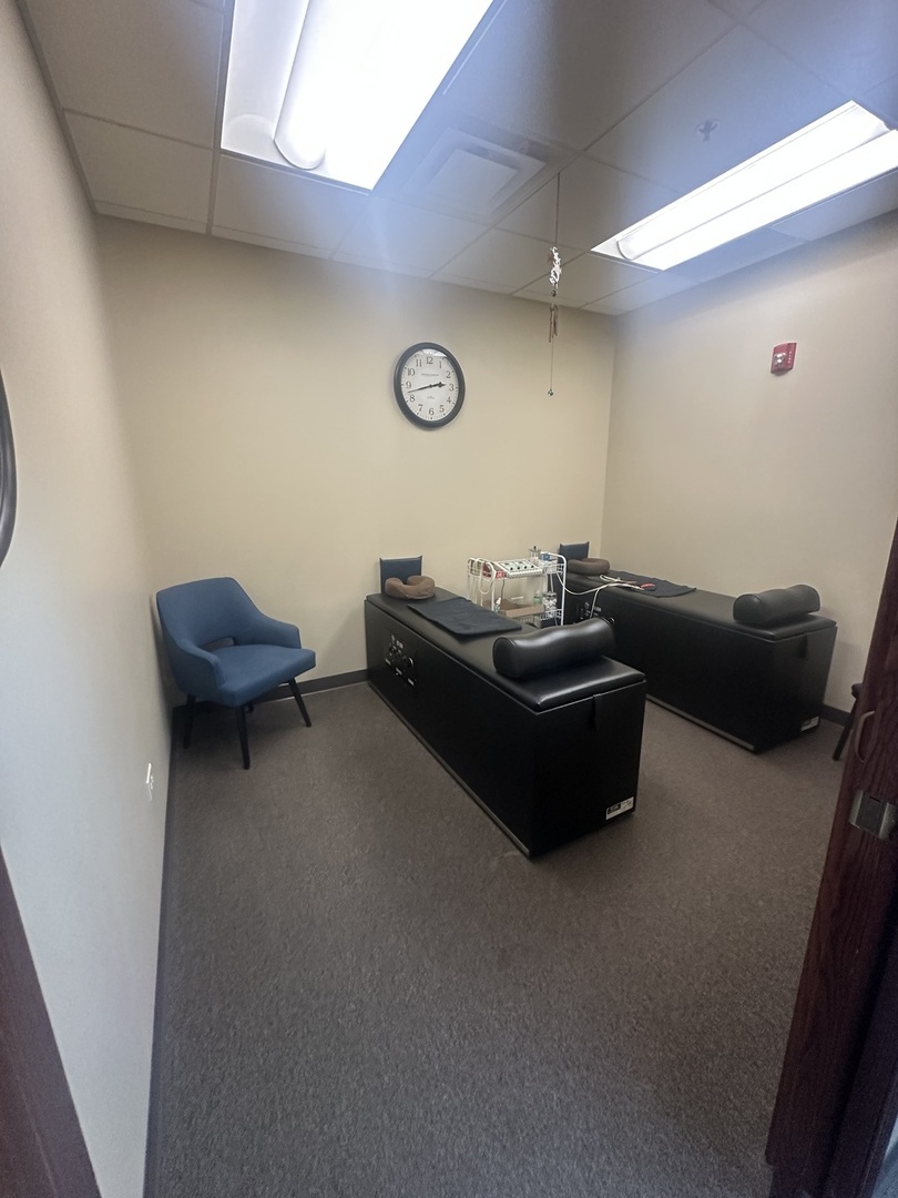 3845 MCCOY Drive #103-105, Aurora, IL 60504