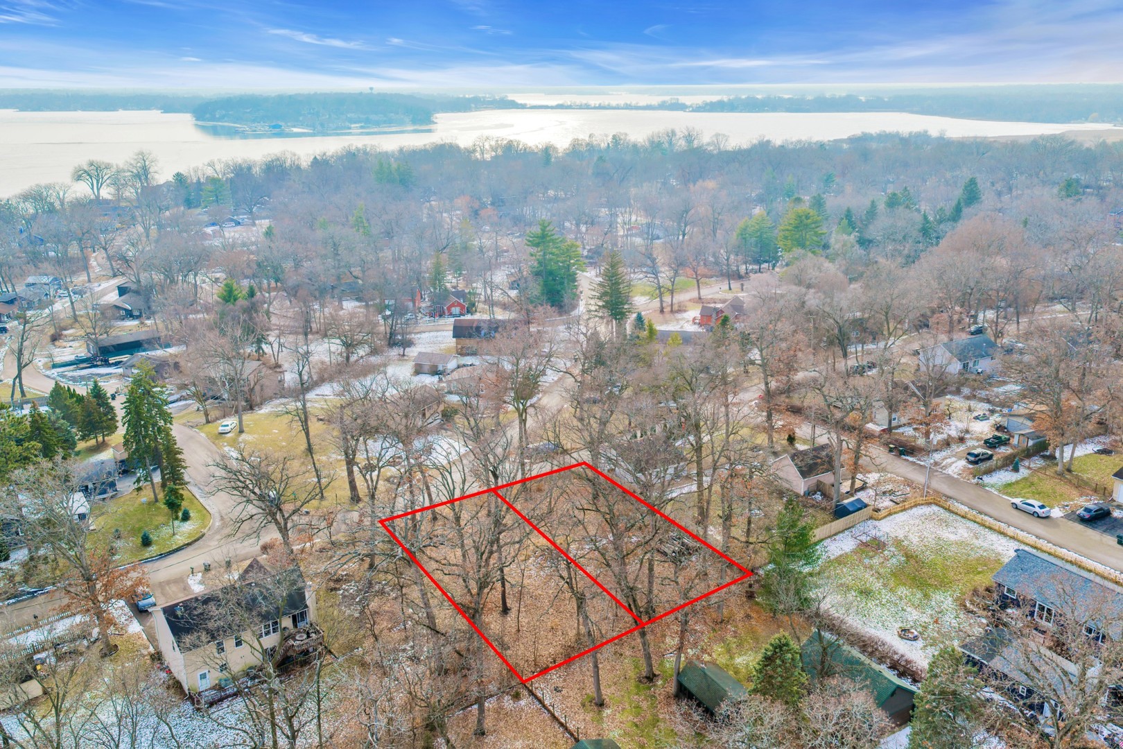 27580 W Stonegate Drive, Spring Grove, IL 60081