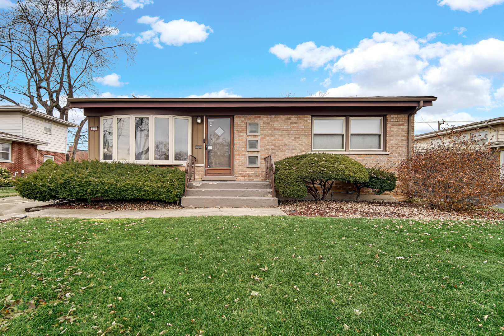240 Westgate Avenue, Chicago Heights, IL 60411