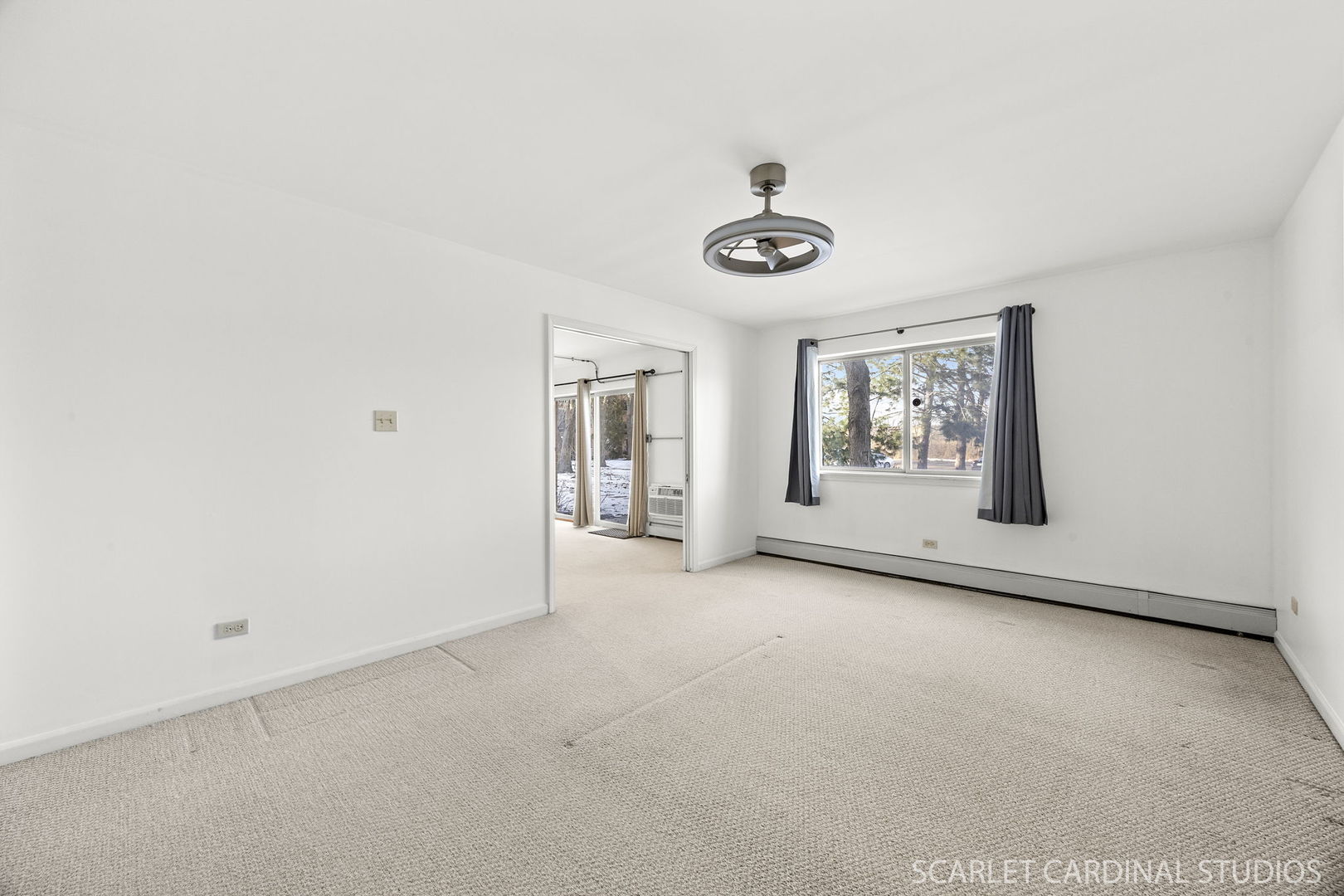 1188 Royal Glen Drive #117B, Glen Ellyn, IL 60137