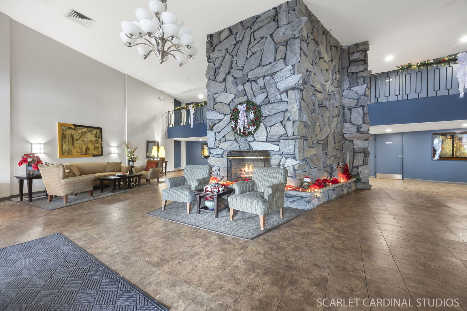 1188 Royal Glen Drive #117B, Glen Ellyn, IL 60137