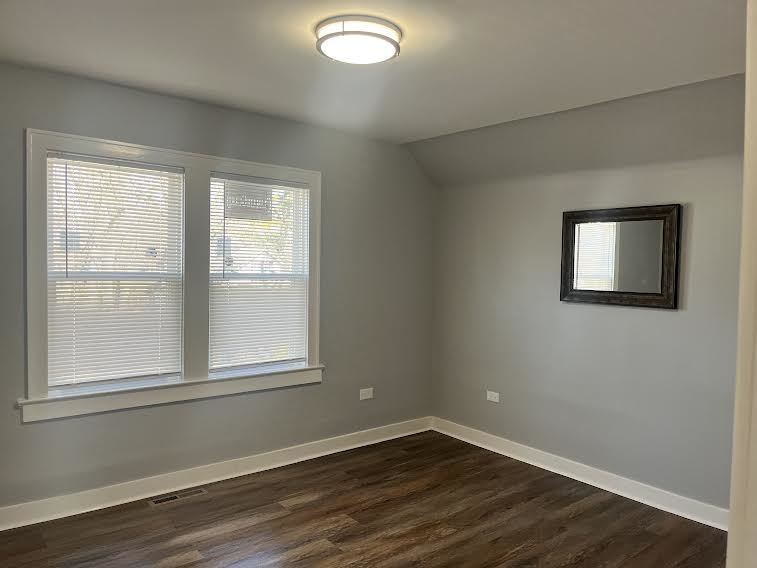 805 Helmholz Avenue, Waukegan, IL 60085