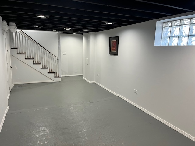 805 Helmholz Avenue, Waukegan, IL 60085