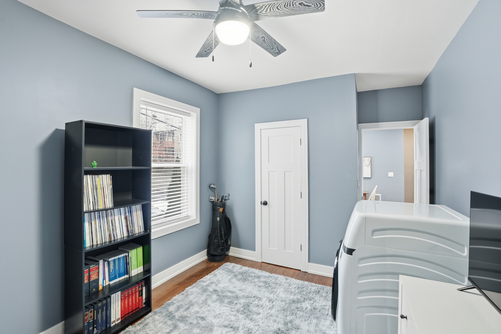 2212 E 70th Street #1B, Chicago, IL 60649