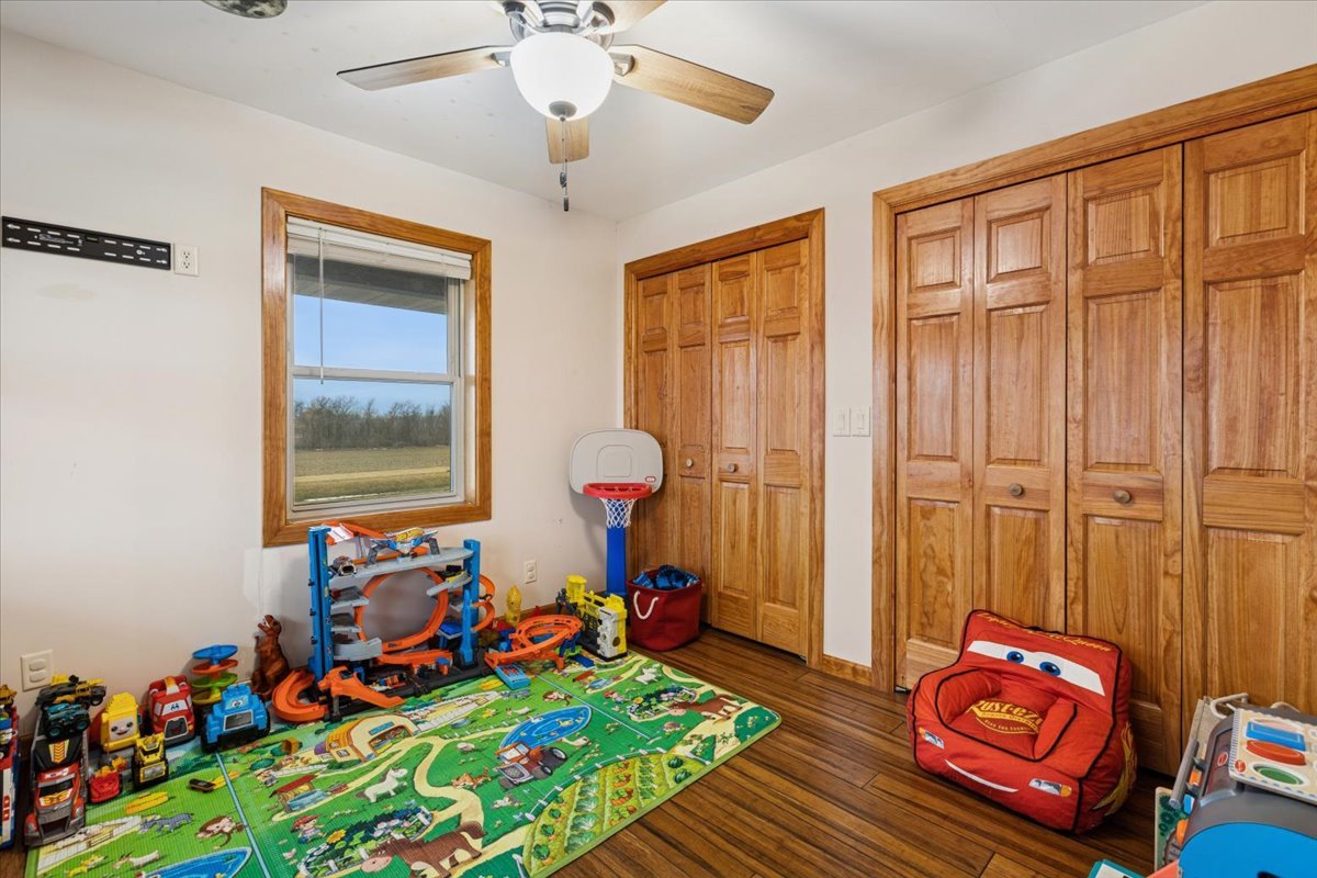 3326 Hayes Road, Steward, IL 60553