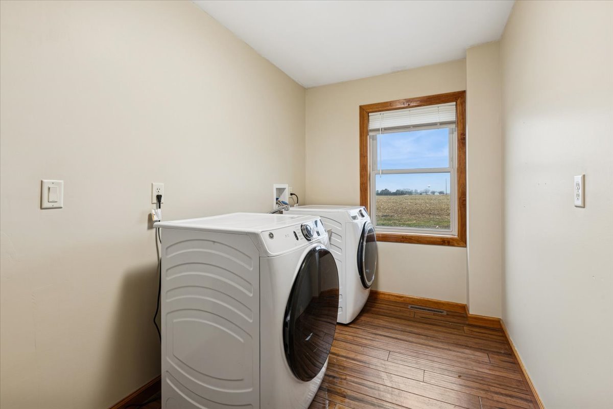 3326 Hayes Road, Steward, IL 60553