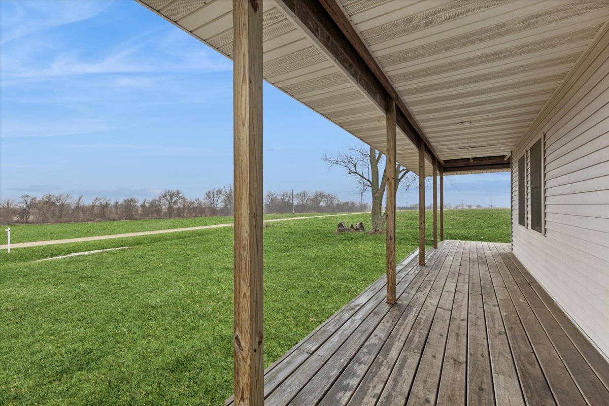 3326 Hayes Road, Steward, IL 60553