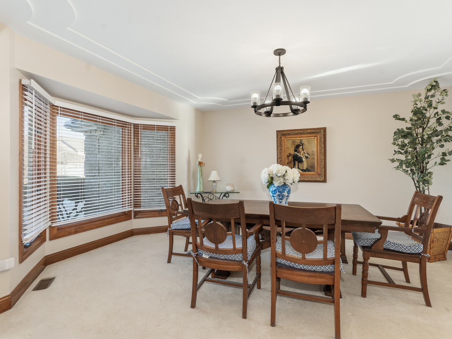 4005 White Eagle Drive, Naperville, IL 60564