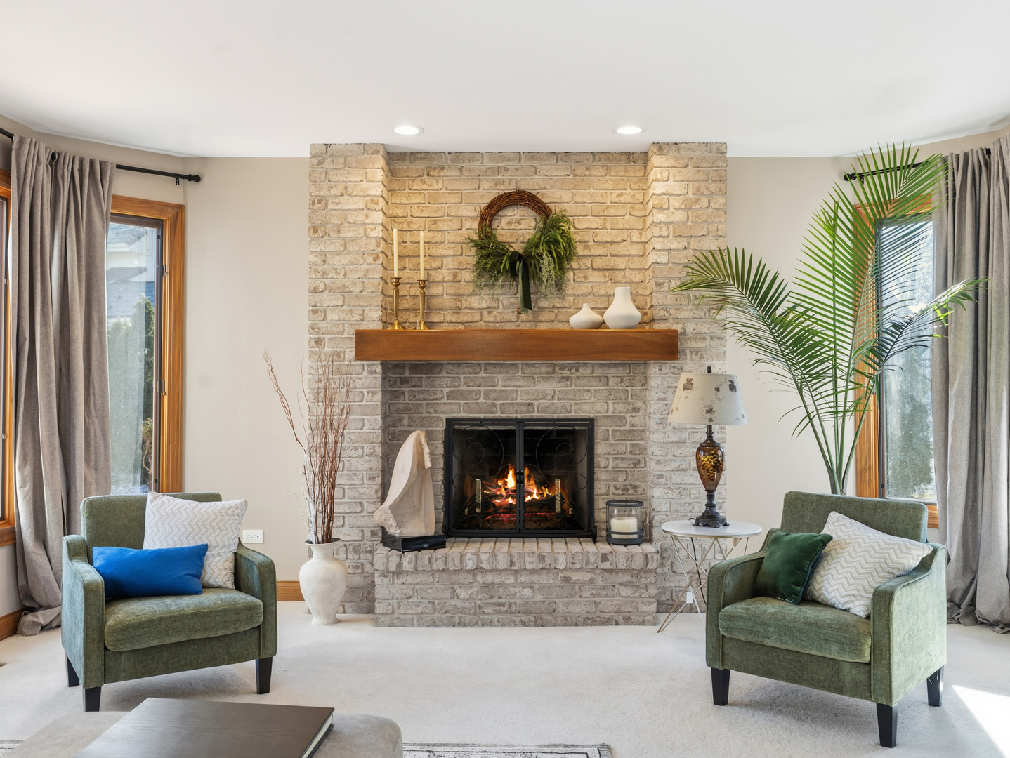 4005 White Eagle Drive, Naperville, IL 60564