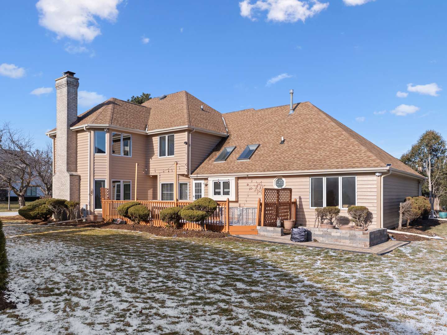 4005 White Eagle Drive, Naperville, IL 60564