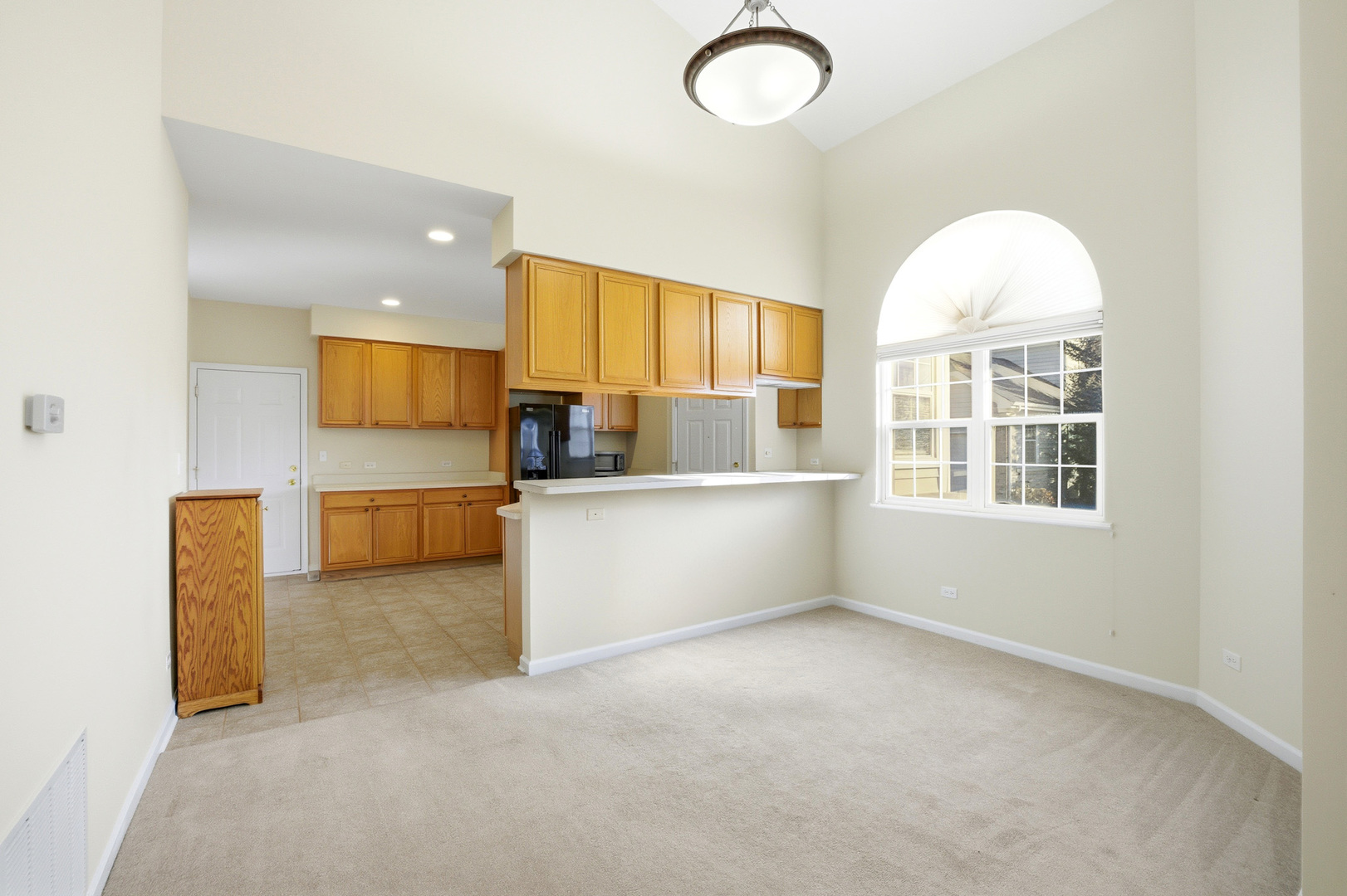 106 Hillwood Place, Aurora, IL 60506