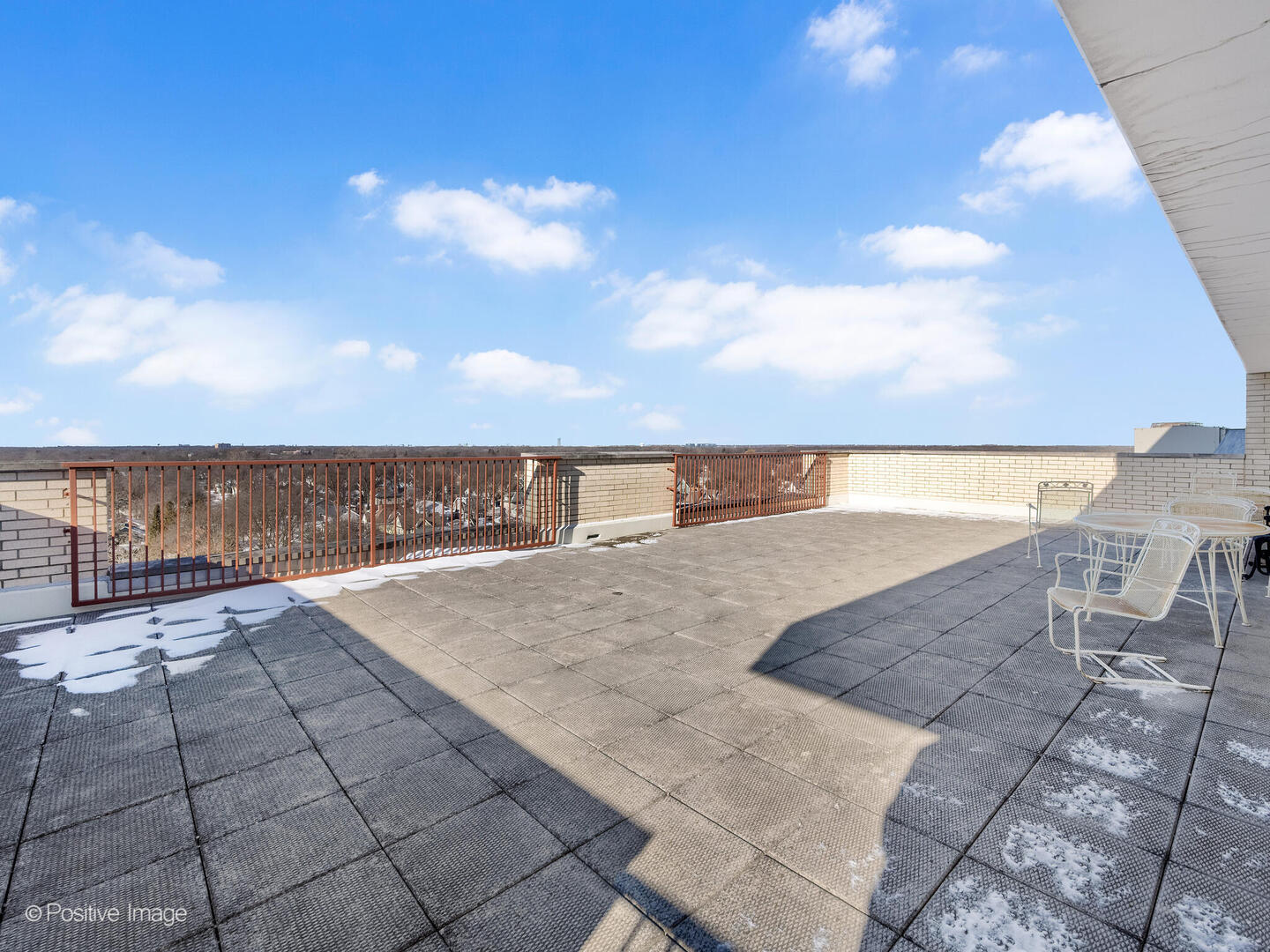 141 N La Grange Road #1006, La Grange, IL 60525