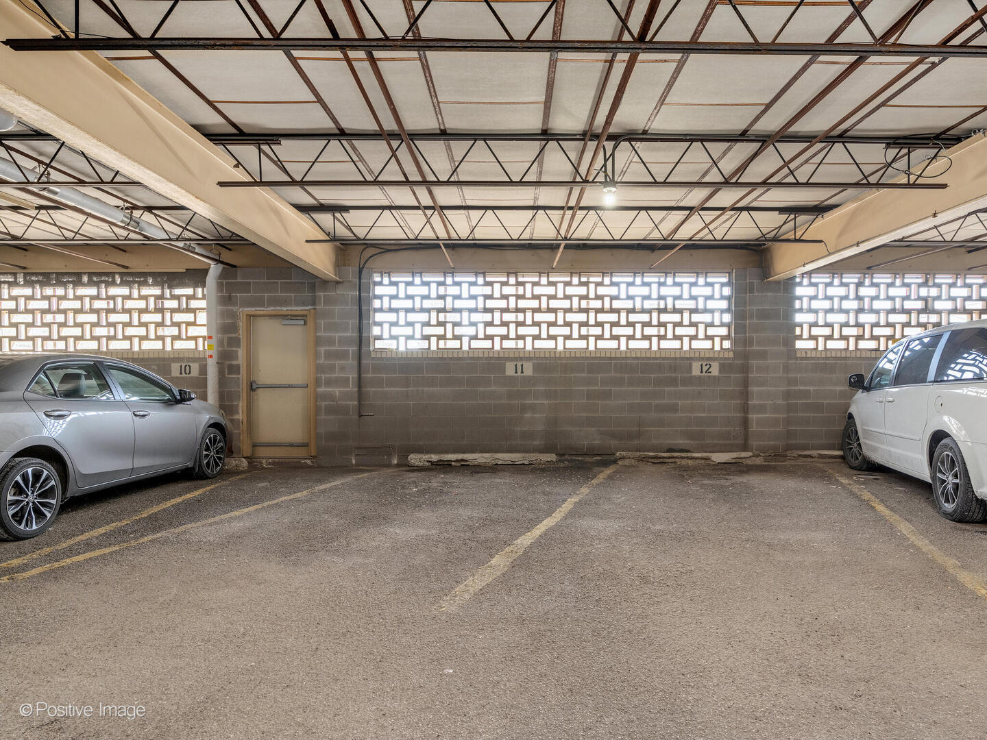 141 N La Grange Road #1006, La Grange, IL 60525