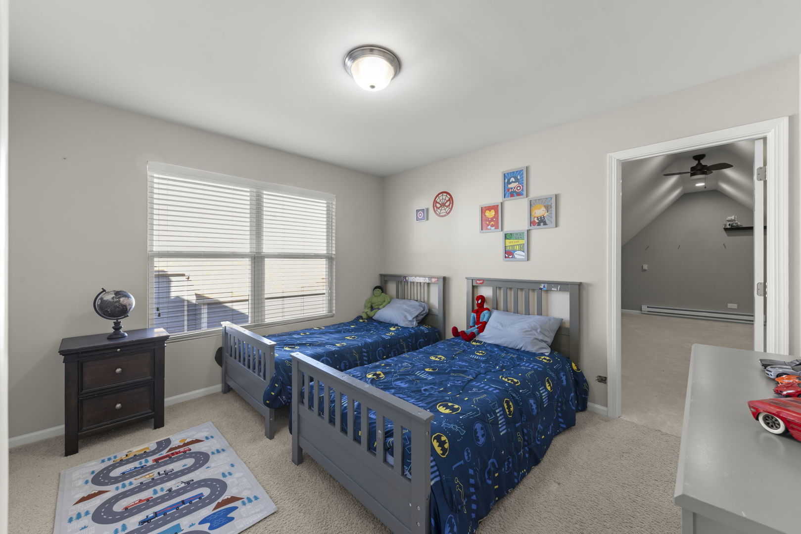 2408 Moutray Lane, North Aurora, IL 60542