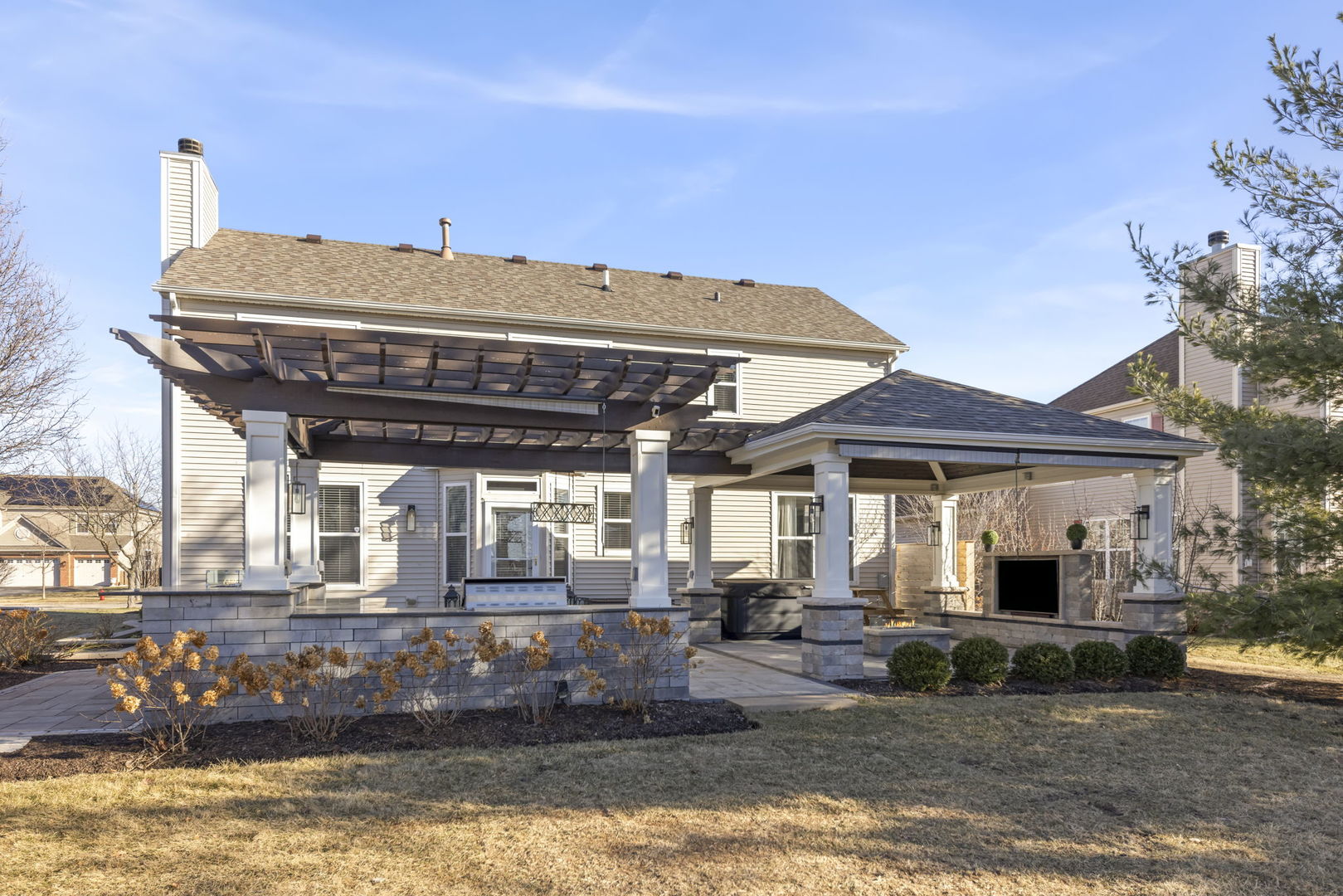 2408 Moutray Lane, North Aurora, IL 60542