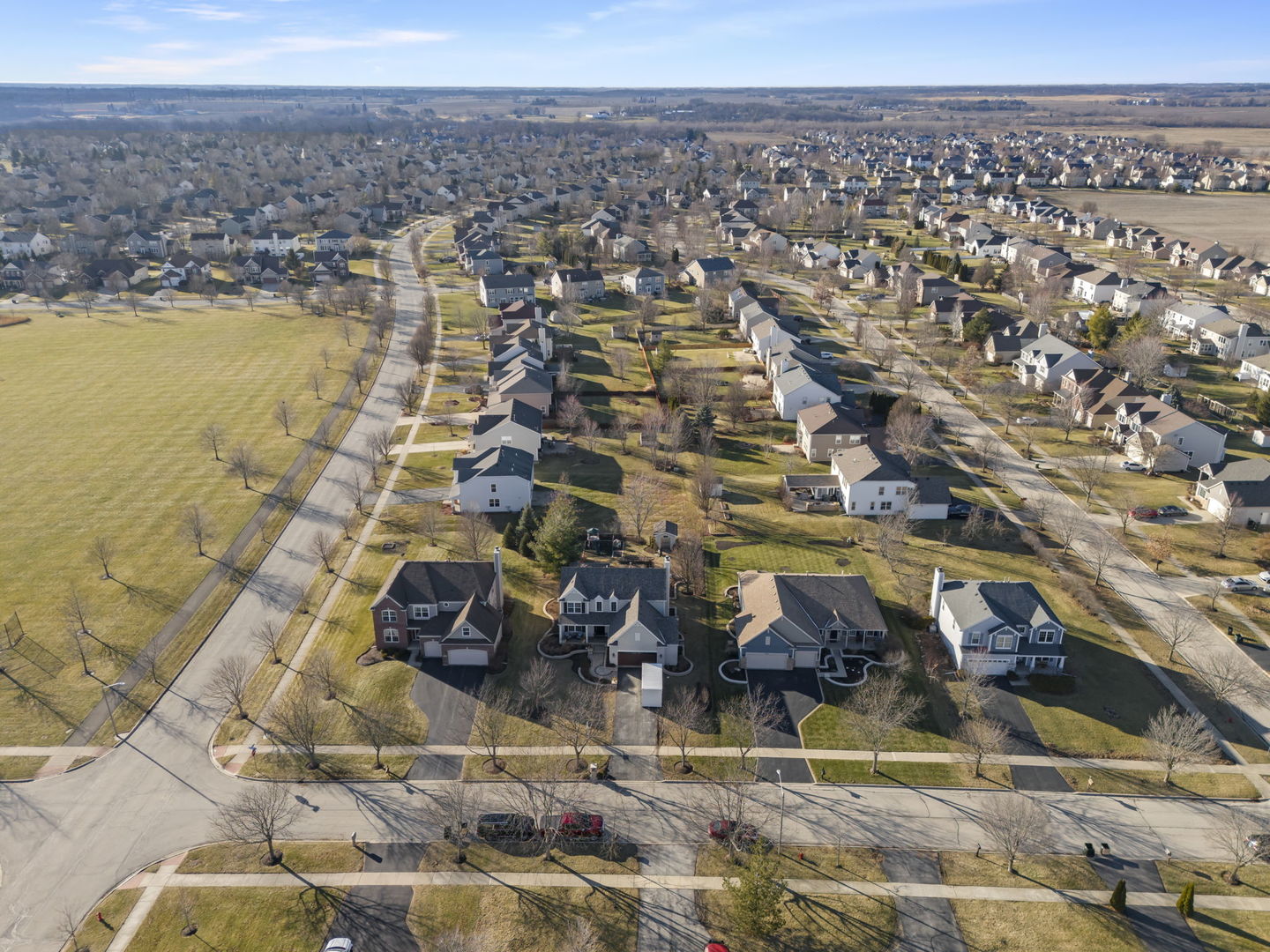 2408 Moutray Lane, North Aurora, IL 60542