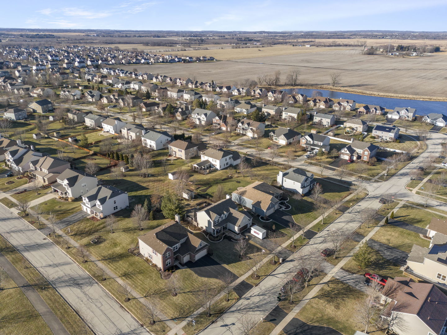 2408 Moutray Lane, North Aurora, IL 60542