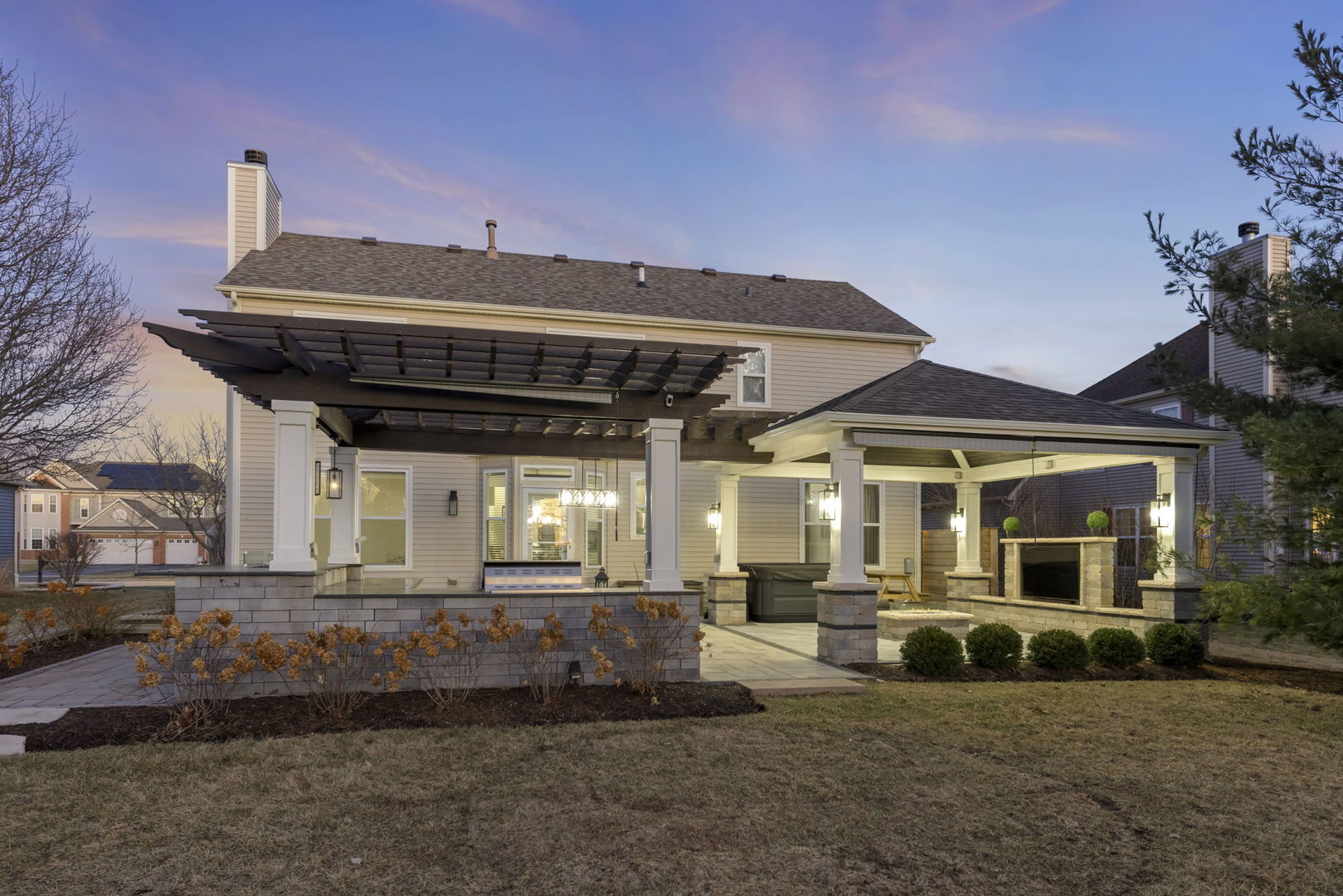 2408 Moutray Lane, North Aurora, IL 60542