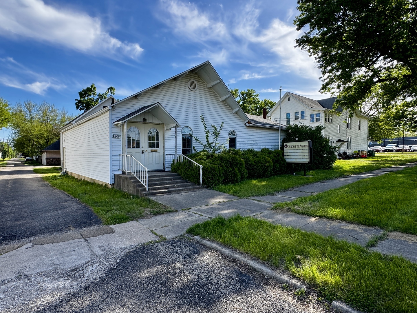 1209 6th Street, Mendota, IL 61342